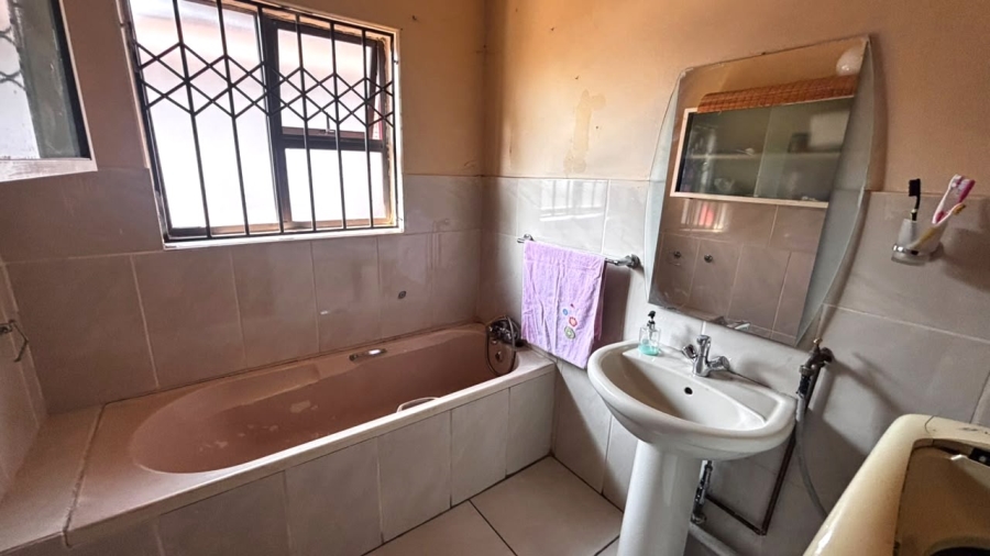 4 Bedroom Property for Sale in Visagie Park Gauteng