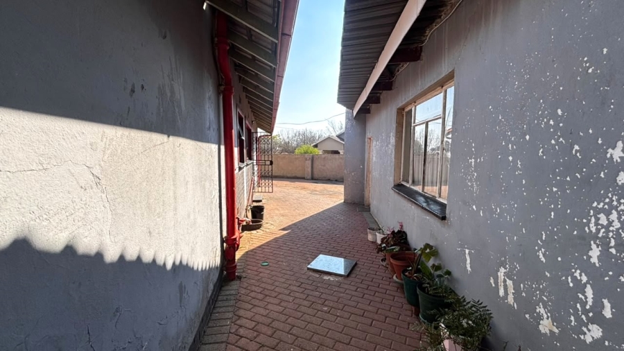 4 Bedroom Property for Sale in Visagie Park Gauteng