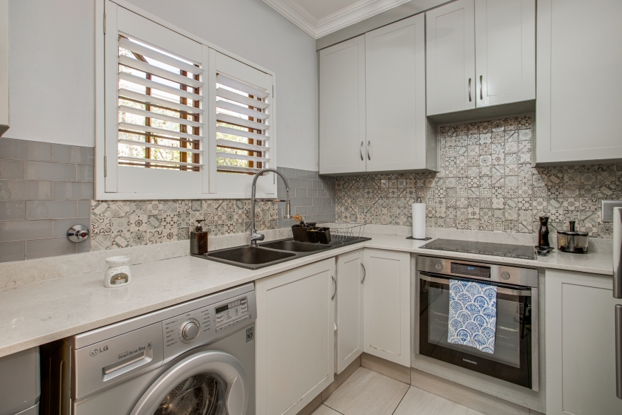 2 Bedroom Property for Sale in Paulshof Gauteng