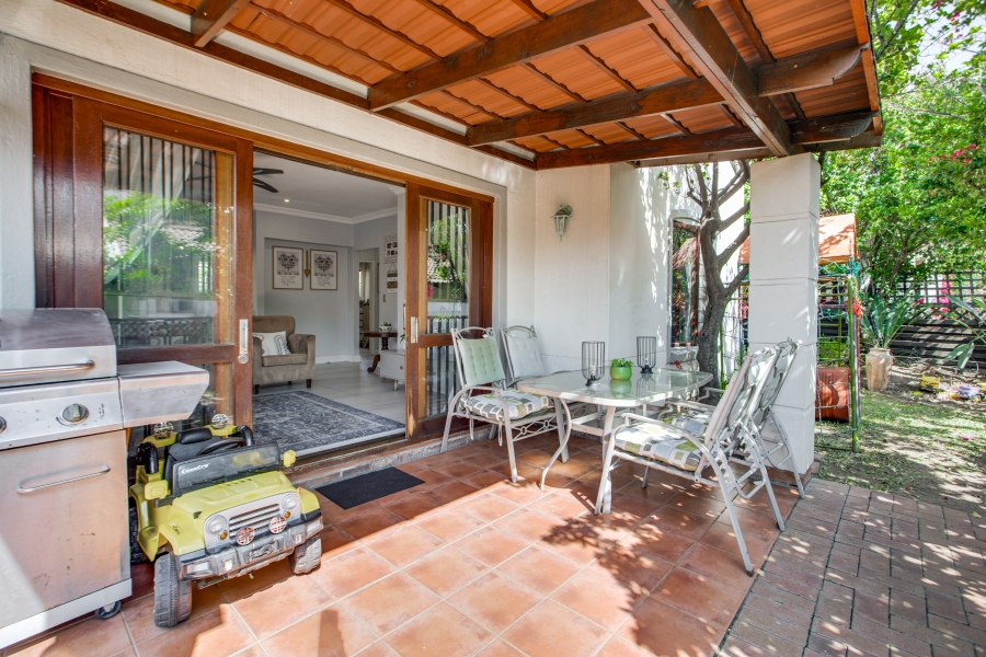 2 Bedroom Property for Sale in Paulshof Gauteng