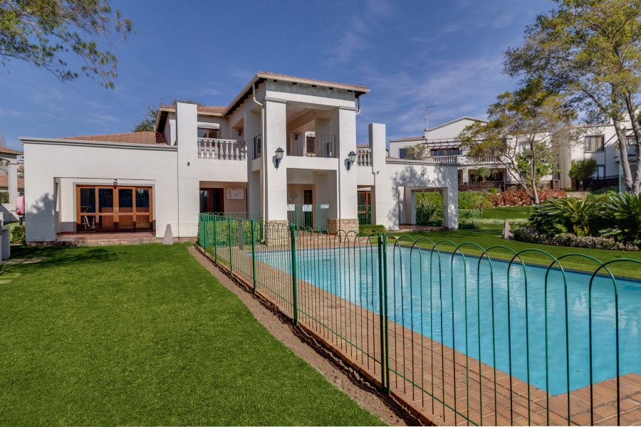 2 Bedroom Property for Sale in Paulshof Gauteng