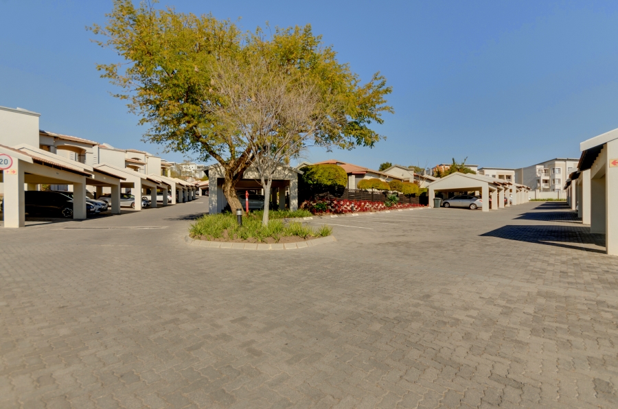 2 Bedroom Property for Sale in Paulshof Gauteng