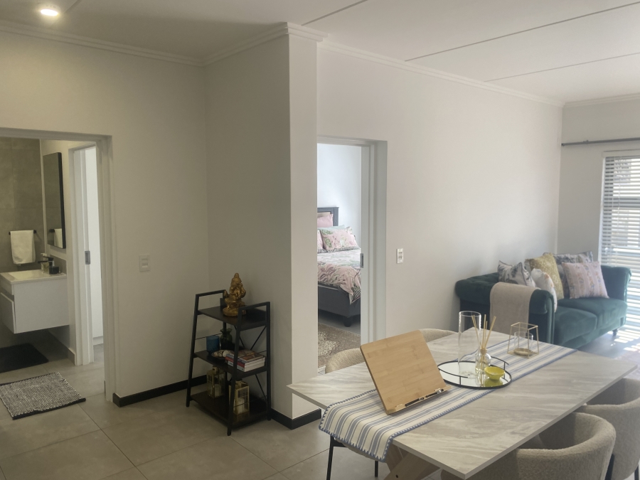 To Let 1 Bedroom Property for Rent in Broadacres Gauteng