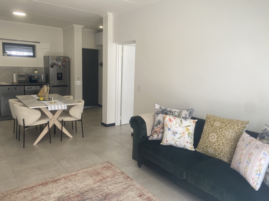 To Let 1 Bedroom Property for Rent in Broadacres Gauteng