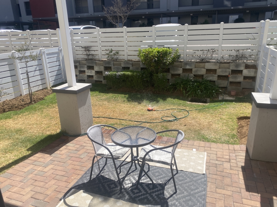 To Let 1 Bedroom Property for Rent in Broadacres Gauteng
