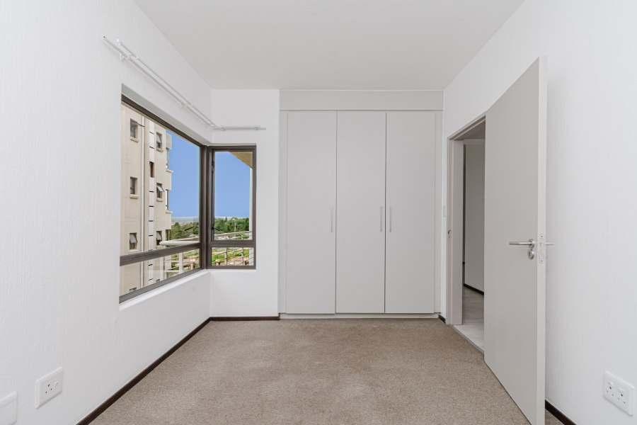 To Let 2 Bedroom Property for Rent in Broadacres Gauteng
