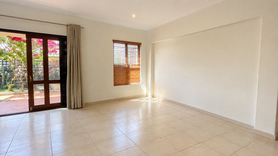 To Let 2 Bedroom Property for Rent in Paulshof Gauteng
