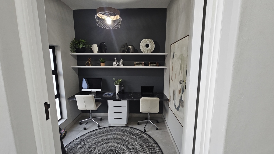 4 Bedroom Property for Sale in Fountainbrook Estate Gauteng