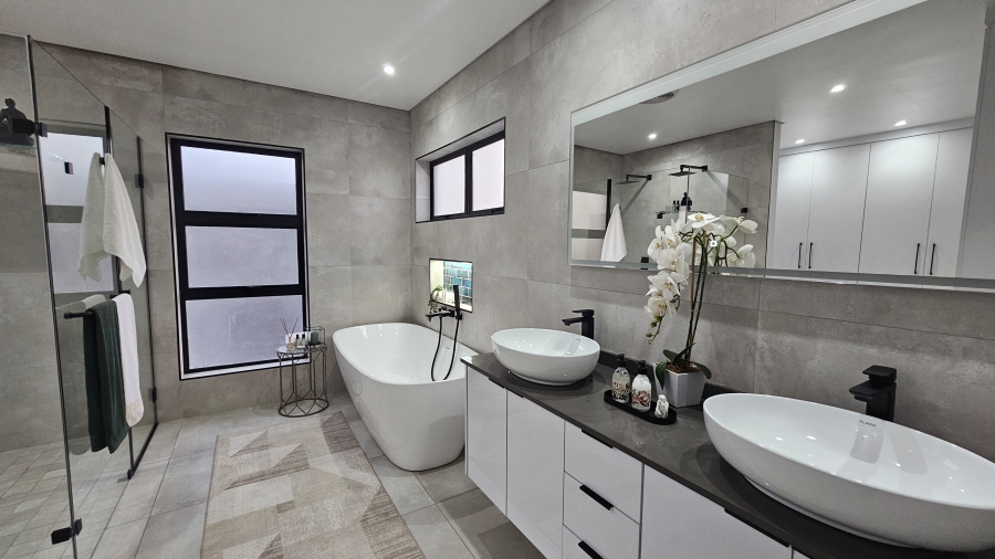 4 Bedroom Property for Sale in Fountainbrook Estate Gauteng