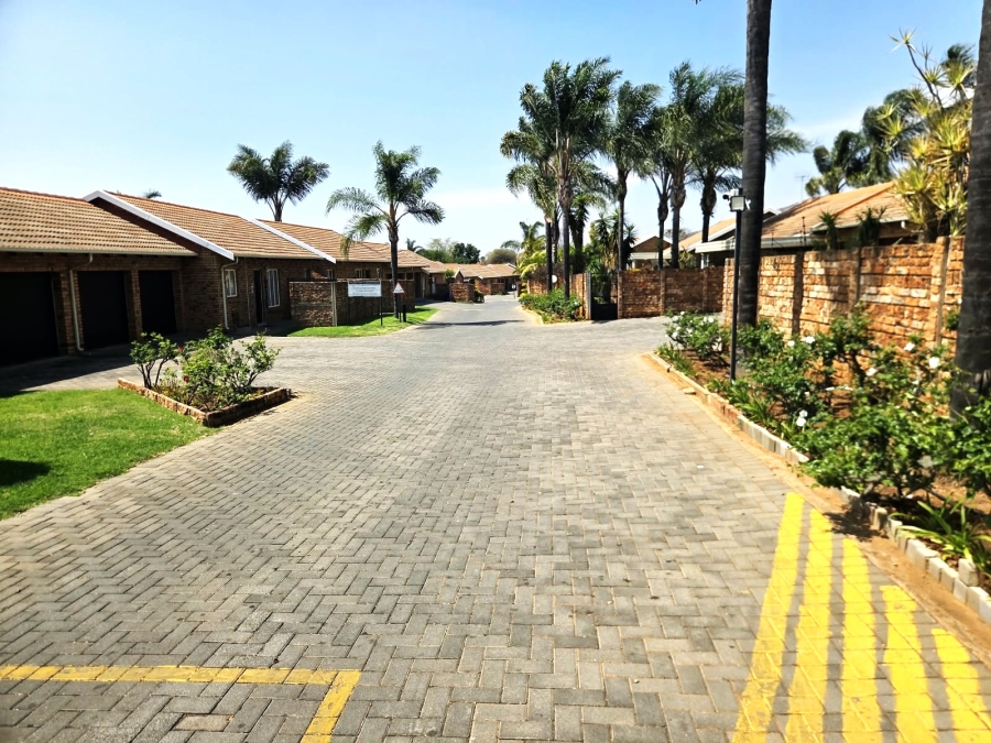 To Let 2 Bedroom Property for Rent in Ninapark Gauteng