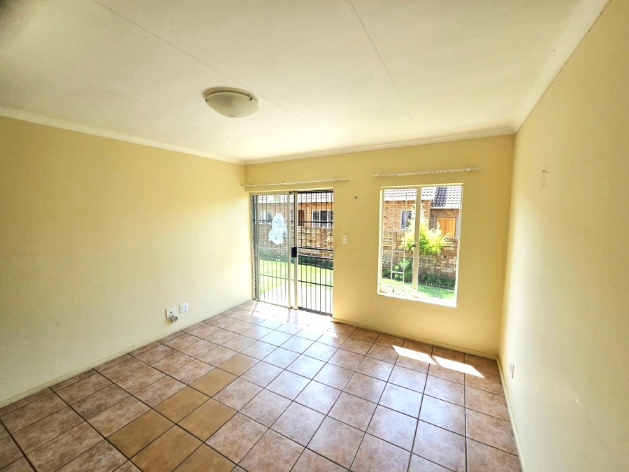 To Let 2 Bedroom Property for Rent in Ninapark Gauteng