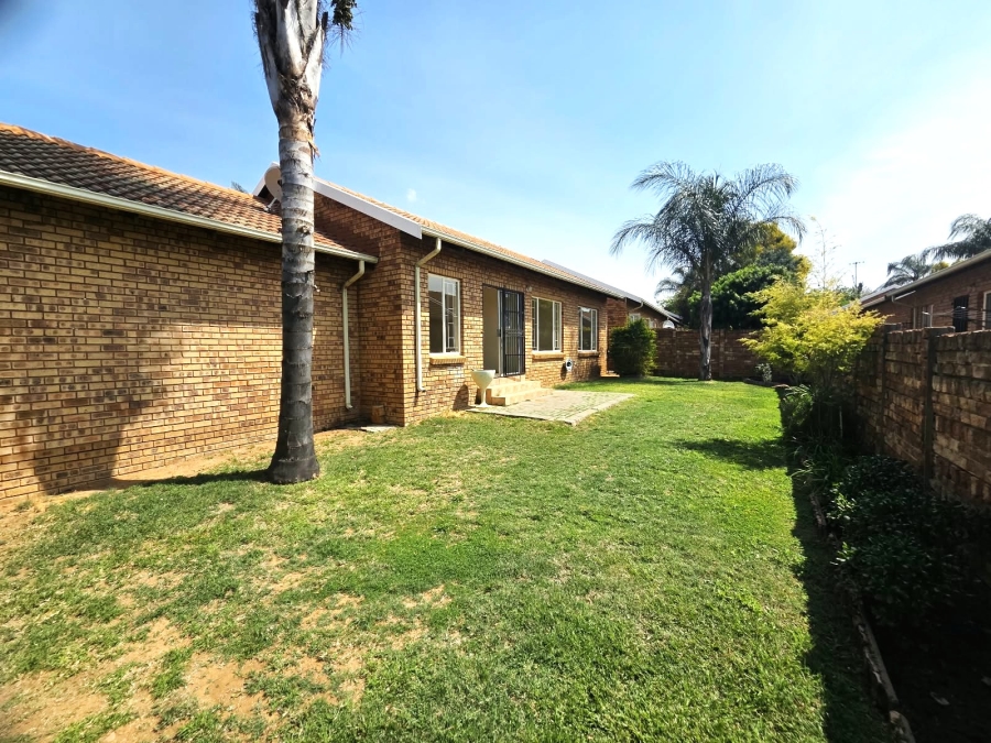 To Let 2 Bedroom Property for Rent in Ninapark Gauteng