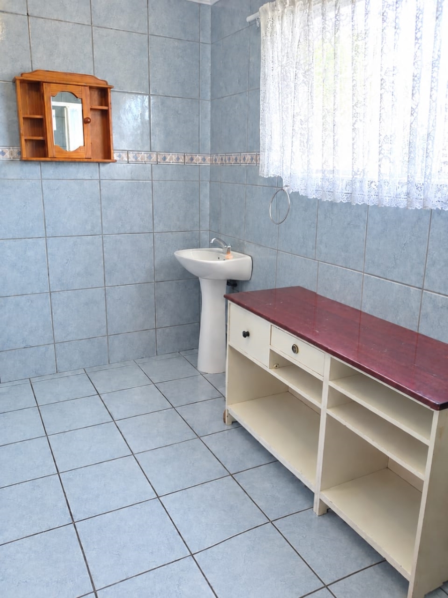 To Let 3 Bedroom Property for Rent in Rooiwal A H Gauteng