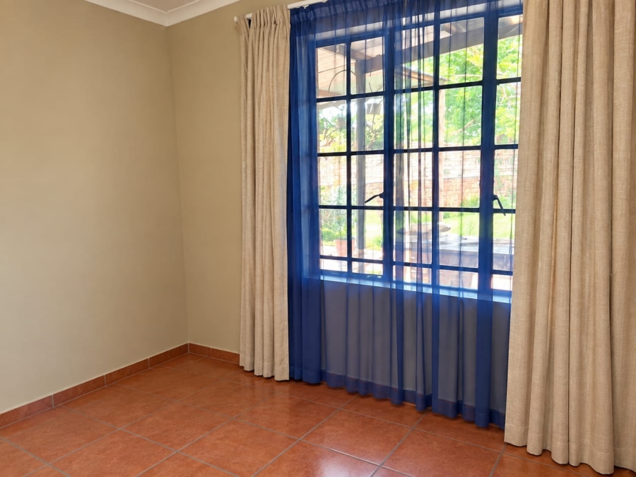 To Let 3 Bedroom Property for Rent in Rooiwal A H Gauteng