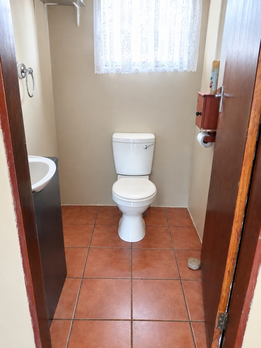 To Let 3 Bedroom Property for Rent in Rooiwal A H Gauteng