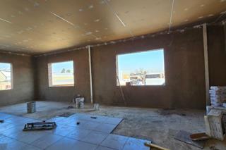 To Let Commercial Property for Rent in Sebenza Gauteng