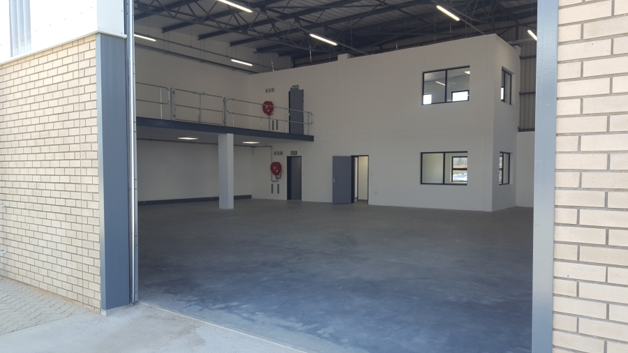 To Let Commercial Property for Rent in Longlake Gauteng