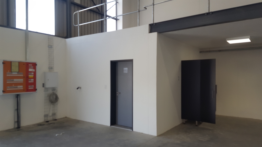 To Let Commercial Property for Rent in Longlake Gauteng