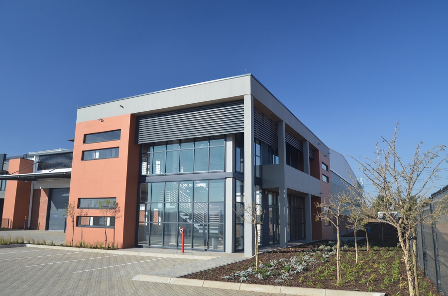 To Let Commercial Property for Rent in Gosforth Park Gauteng