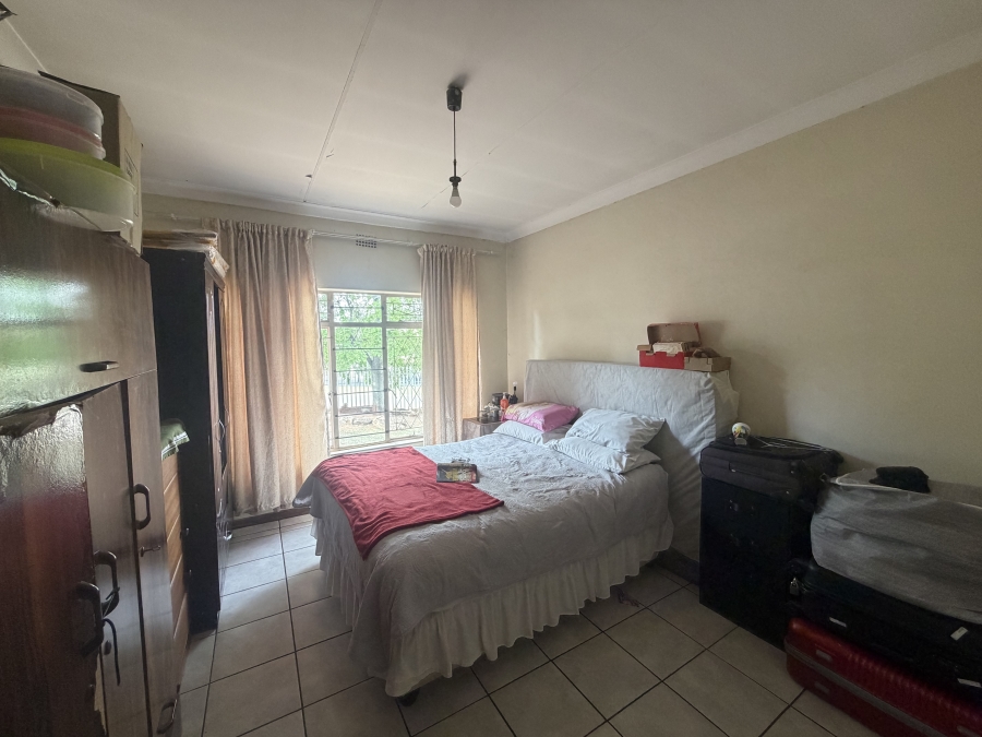 To Let 4 Bedroom Property for Rent in Erasmia Gauteng