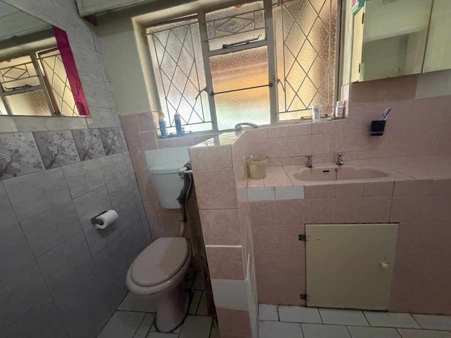 To Let 4 Bedroom Property for Rent in Erasmia Gauteng