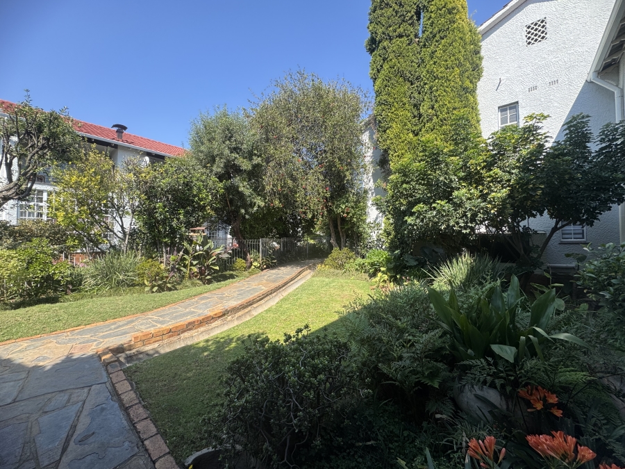 3 Bedroom Property for Sale in Klippoortjie Gauteng