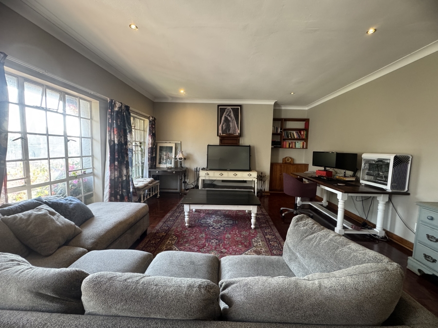 3 Bedroom Property for Sale in Klippoortjie Gauteng