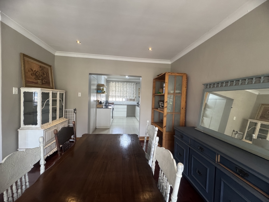 3 Bedroom Property for Sale in Klippoortjie Gauteng