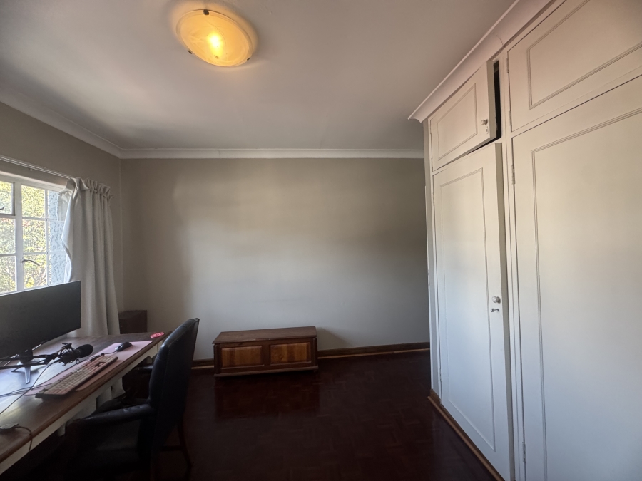 3 Bedroom Property for Sale in Klippoortjie Gauteng