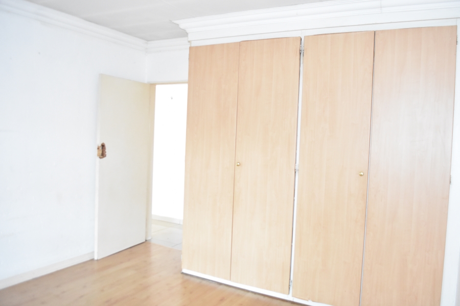 2 Bedroom Property for Sale in The Reeds Gauteng
