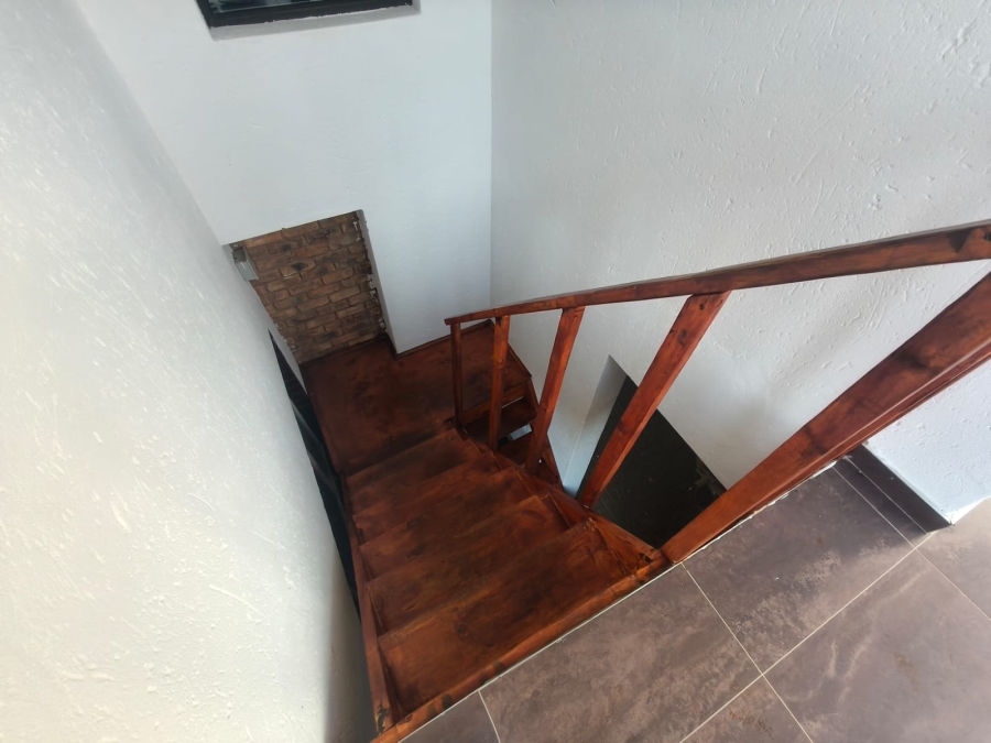 To Let 1 Bedroom Property for Rent in Erasmia Gauteng
