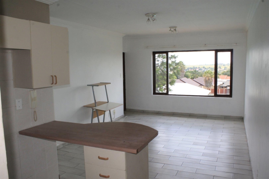 To Let 2 Bedroom Property for Rent in Witpoortjie Gauteng