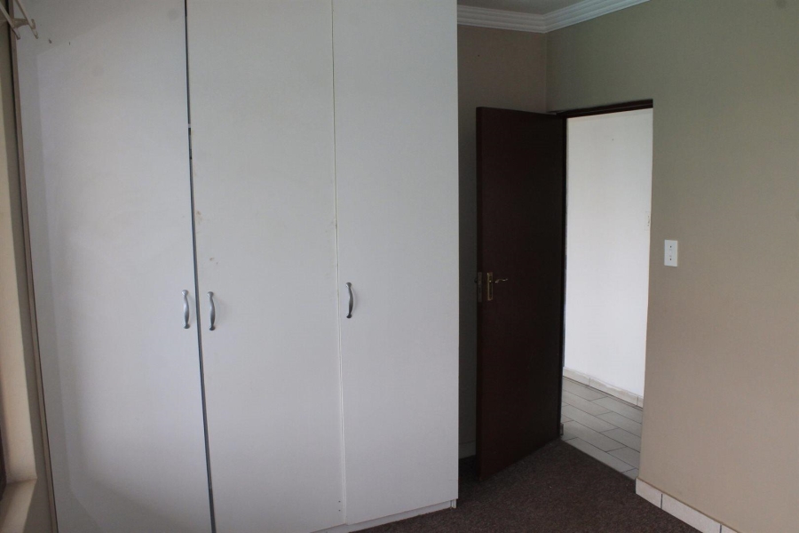 To Let 2 Bedroom Property for Rent in Witpoortjie Gauteng