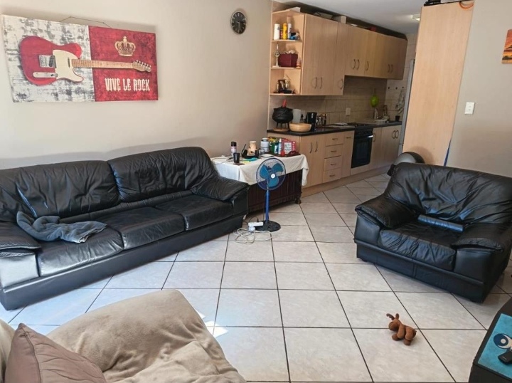 2 Bedroom Property for Sale in Greenhills Gauteng