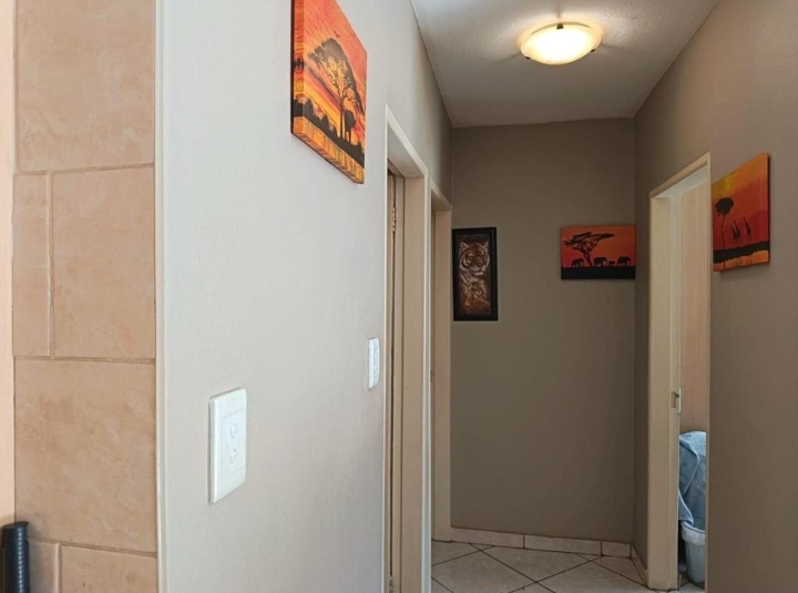 2 Bedroom Property for Sale in Greenhills Gauteng