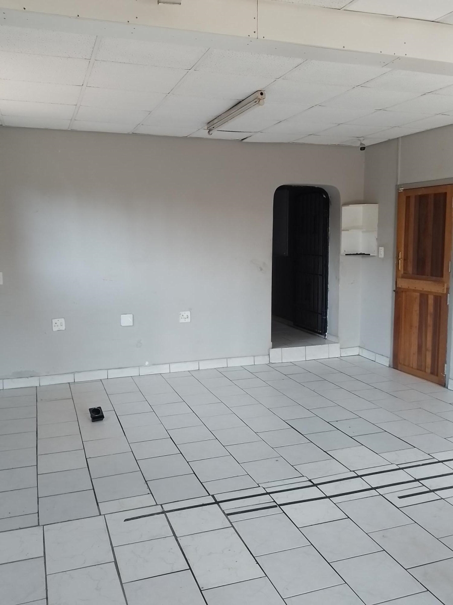 To Let Commercial Property for Rent in Eastleigh Gauteng