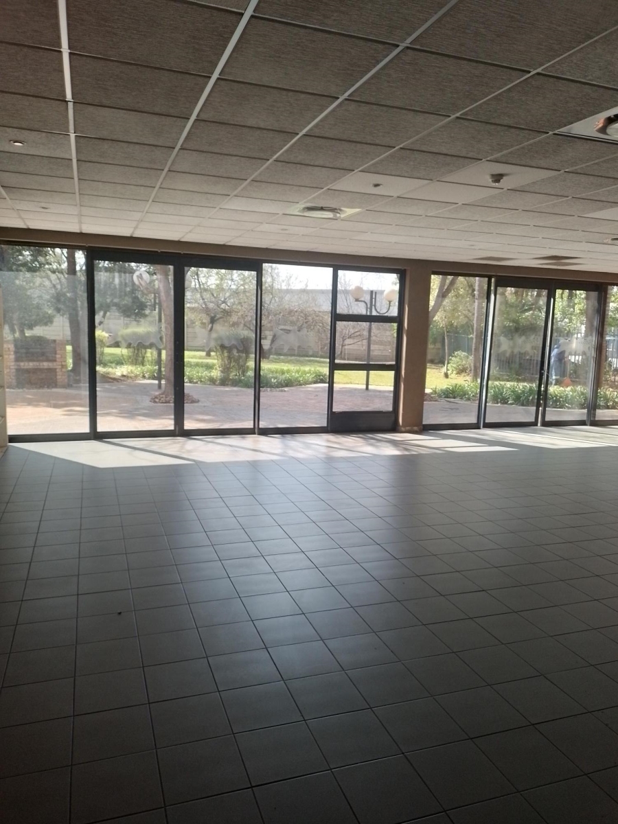 To Let Commercial Property for Rent in Germiston Industrial West Gauteng