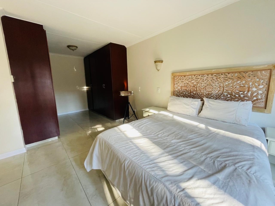 To Let 3 Bedroom Property for Rent in Greenstone Hill Gauteng