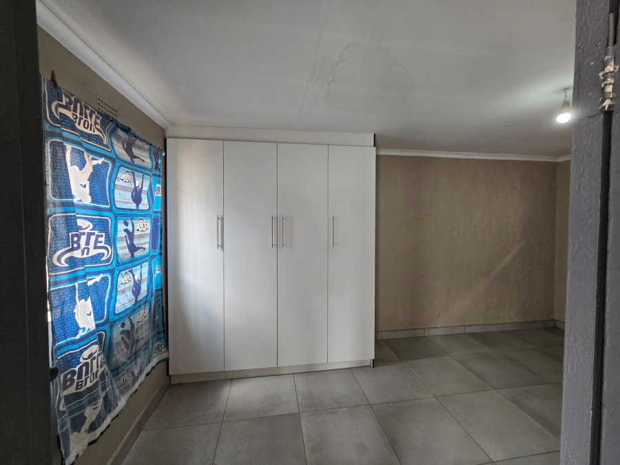 To Let 1 Bedroom Property for Rent in Benoni West Gauteng