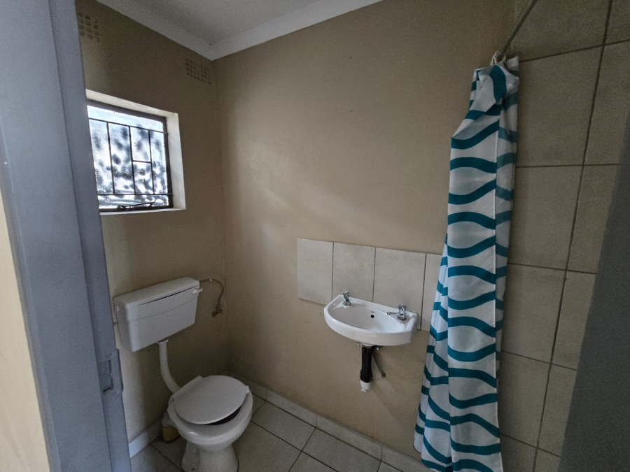 To Let 1 Bedroom Property for Rent in Benoni West Gauteng