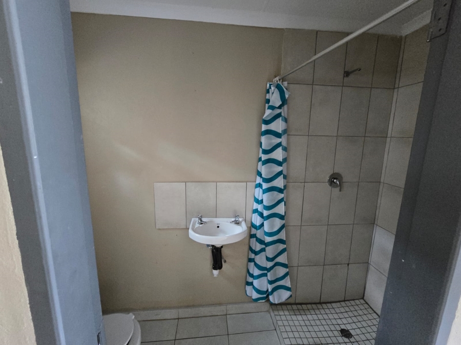 To Let 1 Bedroom Property for Rent in Benoni West Gauteng