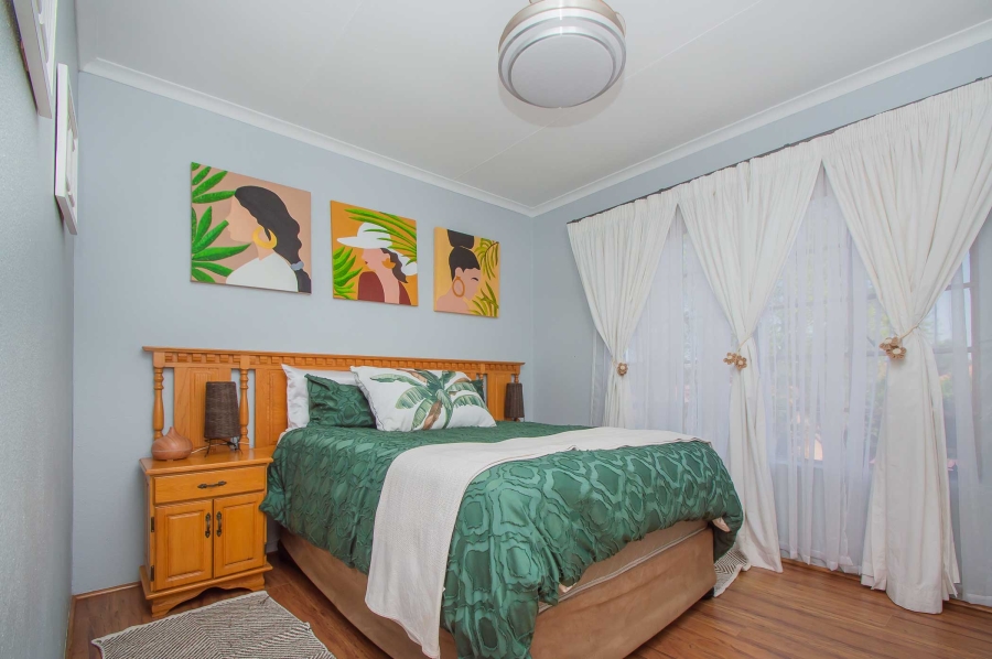 2 Bedroom Property for Sale in Wilgeheuwel Gauteng