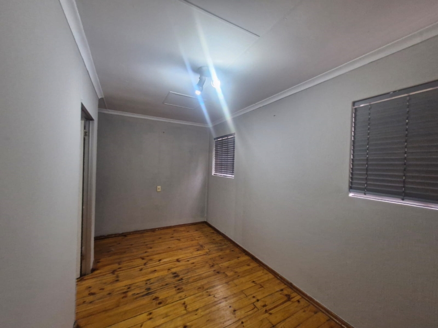 3 Bedroom Property for Sale in Bardene Gauteng
