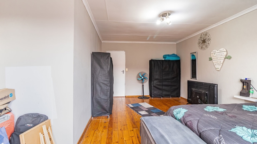 3 Bedroom Property for Sale in Bardene Gauteng