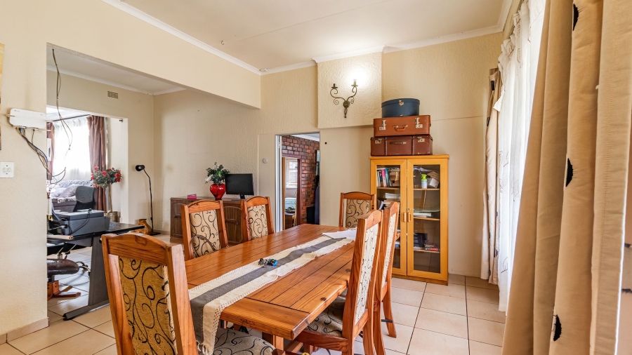 5 Bedroom Property for Sale in Freeway Park Gauteng