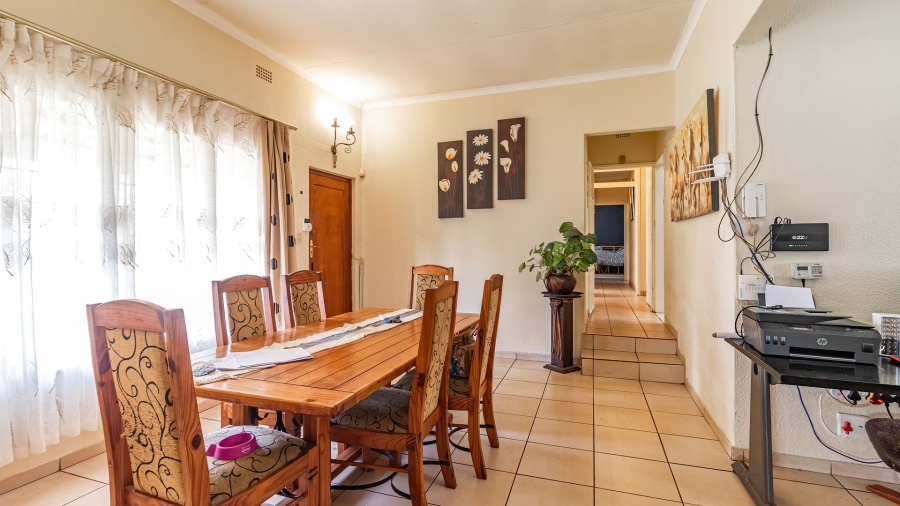 5 Bedroom Property for Sale in Freeway Park Gauteng