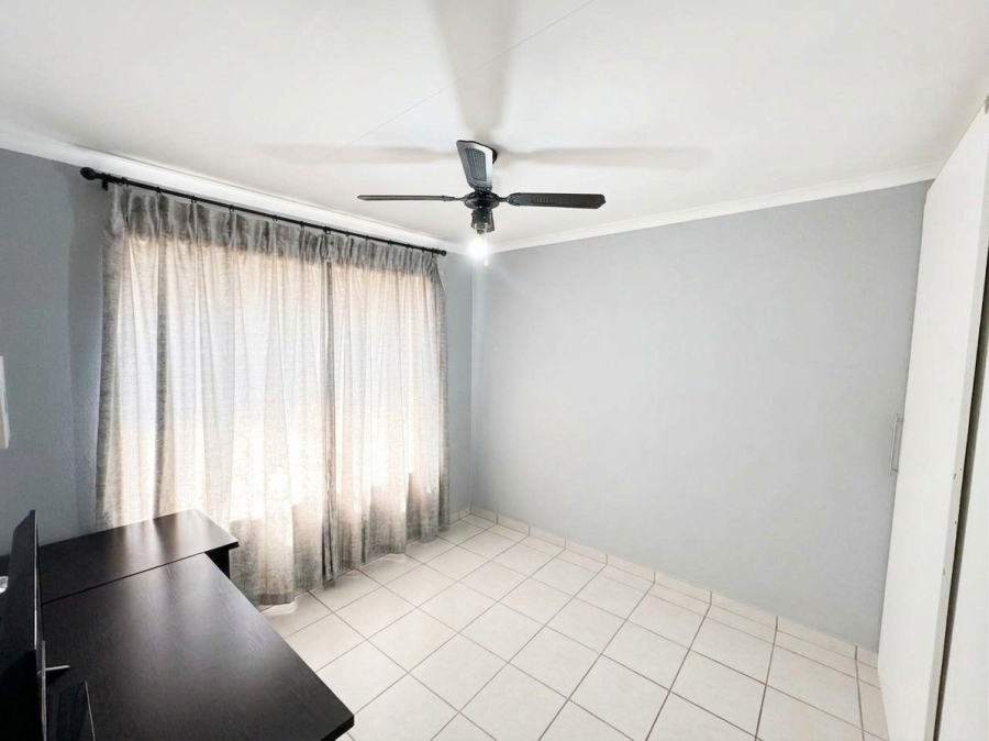 3 Bedroom Property for Sale in Sunward Park Gauteng
