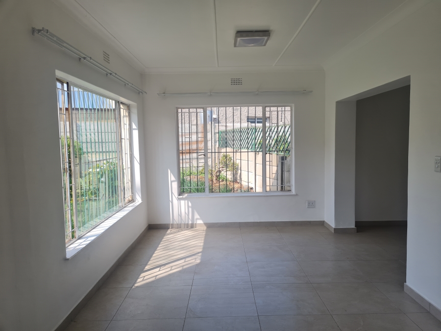 To Let 3 Bedroom Property for Rent in Clarens Park Gauteng