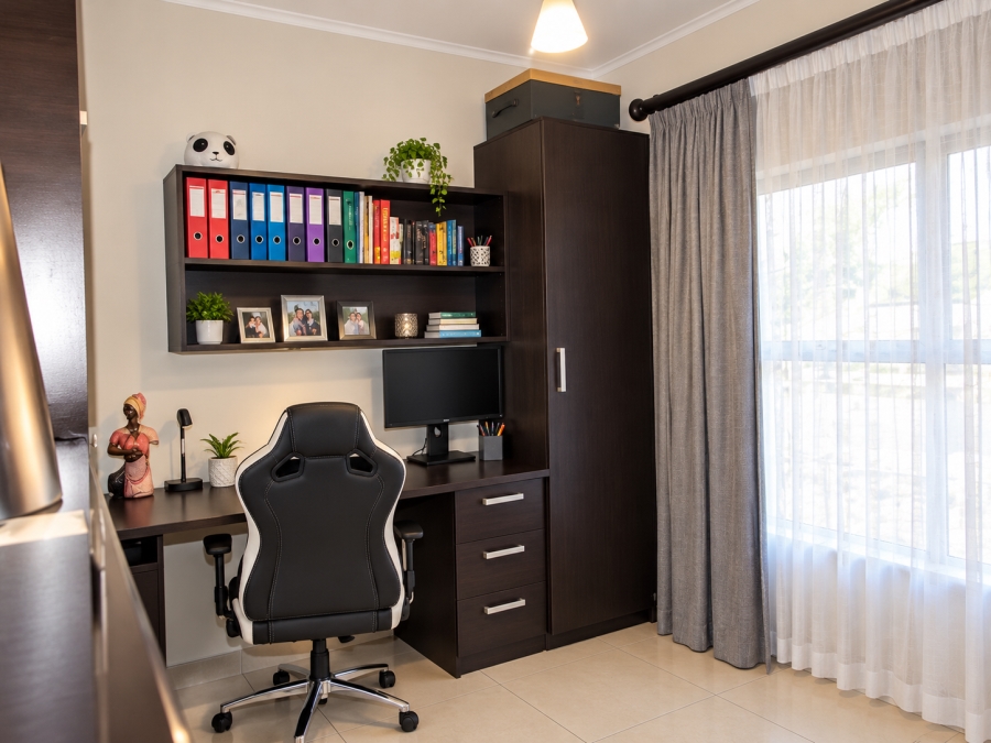 2 Bedroom Property for Sale in Greenstone Hill Gauteng
