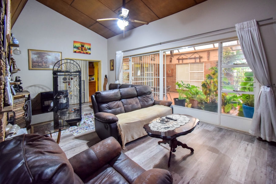 3 Bedroom Property for Sale in Meyerspark Gauteng